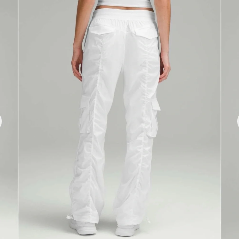 Lululemon Dance Studio Relaxed-Fit Mid-Rise Cargo Pant - White (M) - Picture 3 of 15